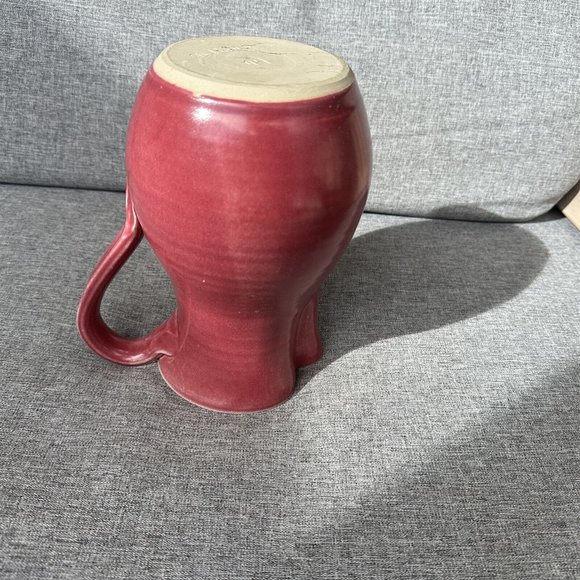 VINTAGE SHELTON'S POTTERY NORTH CAROLINA 8-1/2" BURGUNDY WATER PITCHER 1994 - Picture 7 of 8